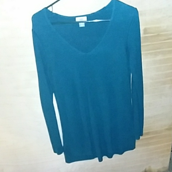 Sweater - Picture 4 of 4